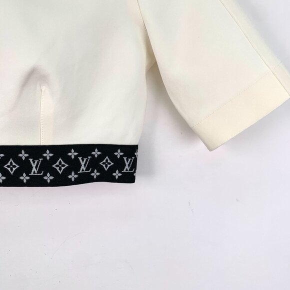 Louis Vuitton White Short-Sleeve Stand-Up Collar Top With Embossed Logo & Monogr - Picture 5 of 7
